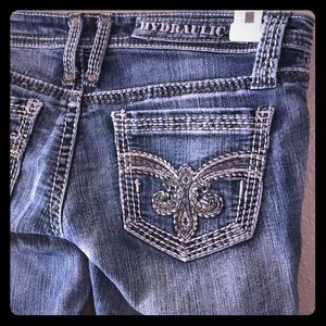 Ladies denim capris